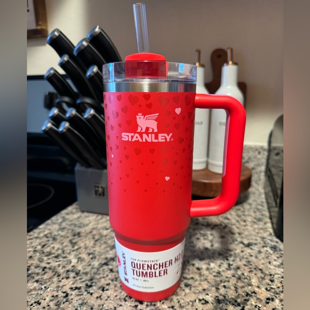 Stanley Limited Edition Valentine’s Day 30oz Ruby Hearts Tumbler